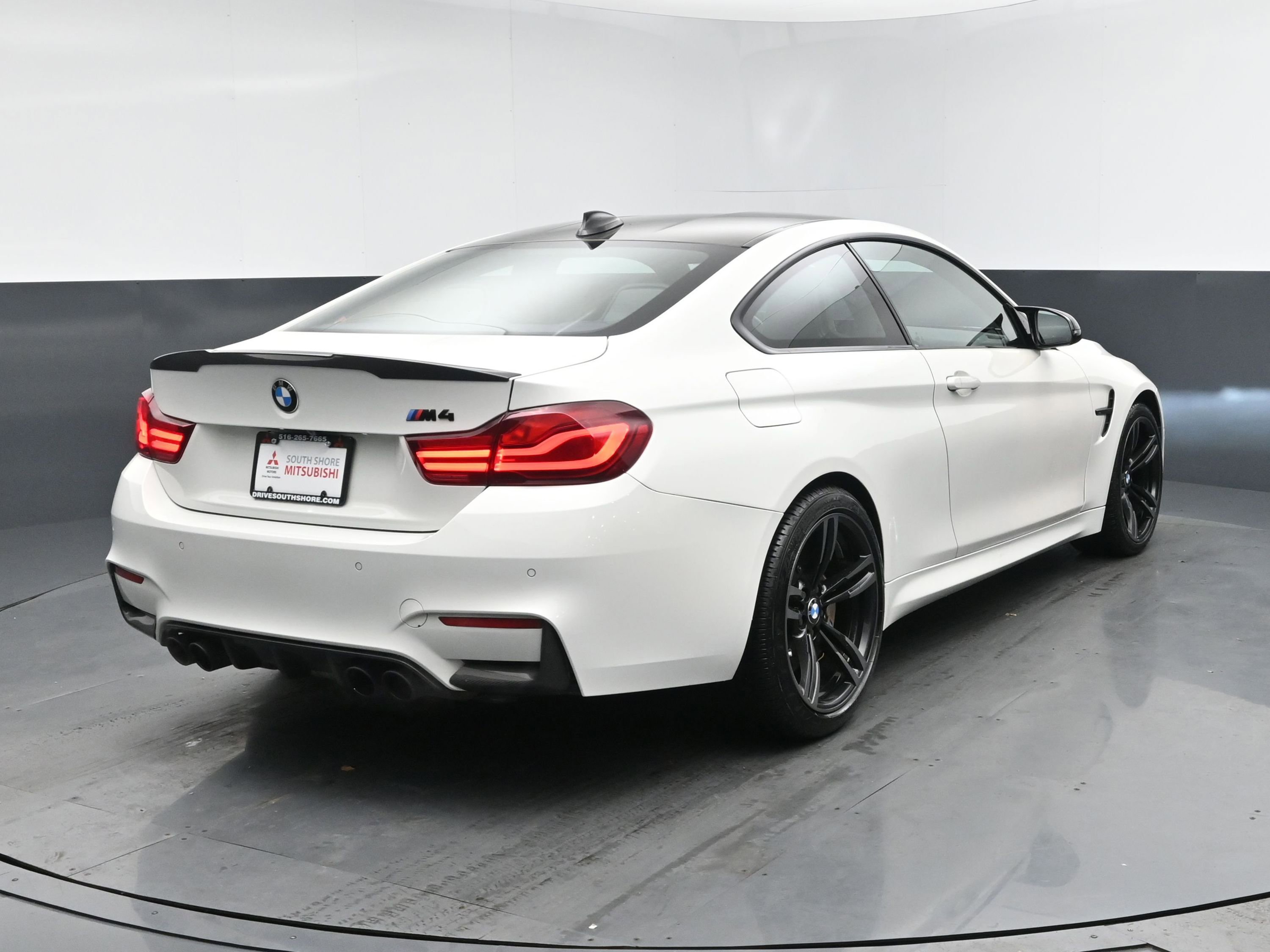 Used 2020 BMW M4 Coupe image 22
