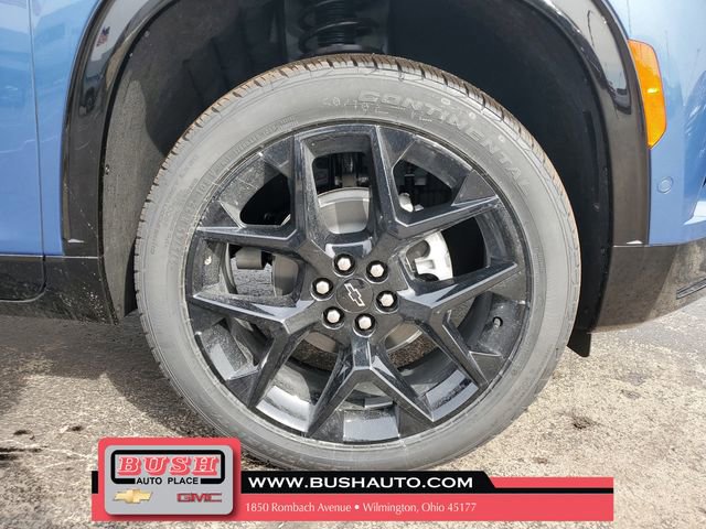 New 2026 Chevrolet Traverse RS w/ LPO, Floor Liner Package image 5