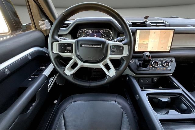 Used 2023 Land Rover Defender 130 X-Dynamic SE AWD/4WD image 10