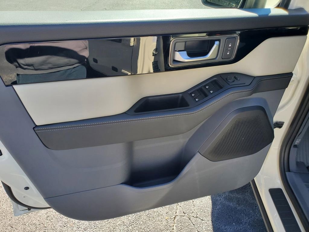 New 2025 INEOS Grenadier AWD/4WD image 11