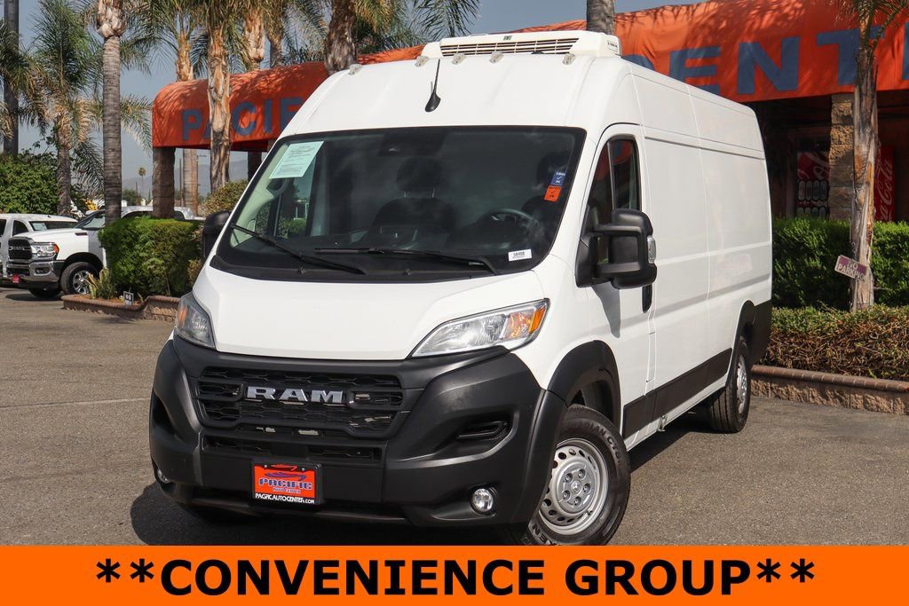 Used 2025 RAM ProMaster 3500 w/ Convenience Group image 4