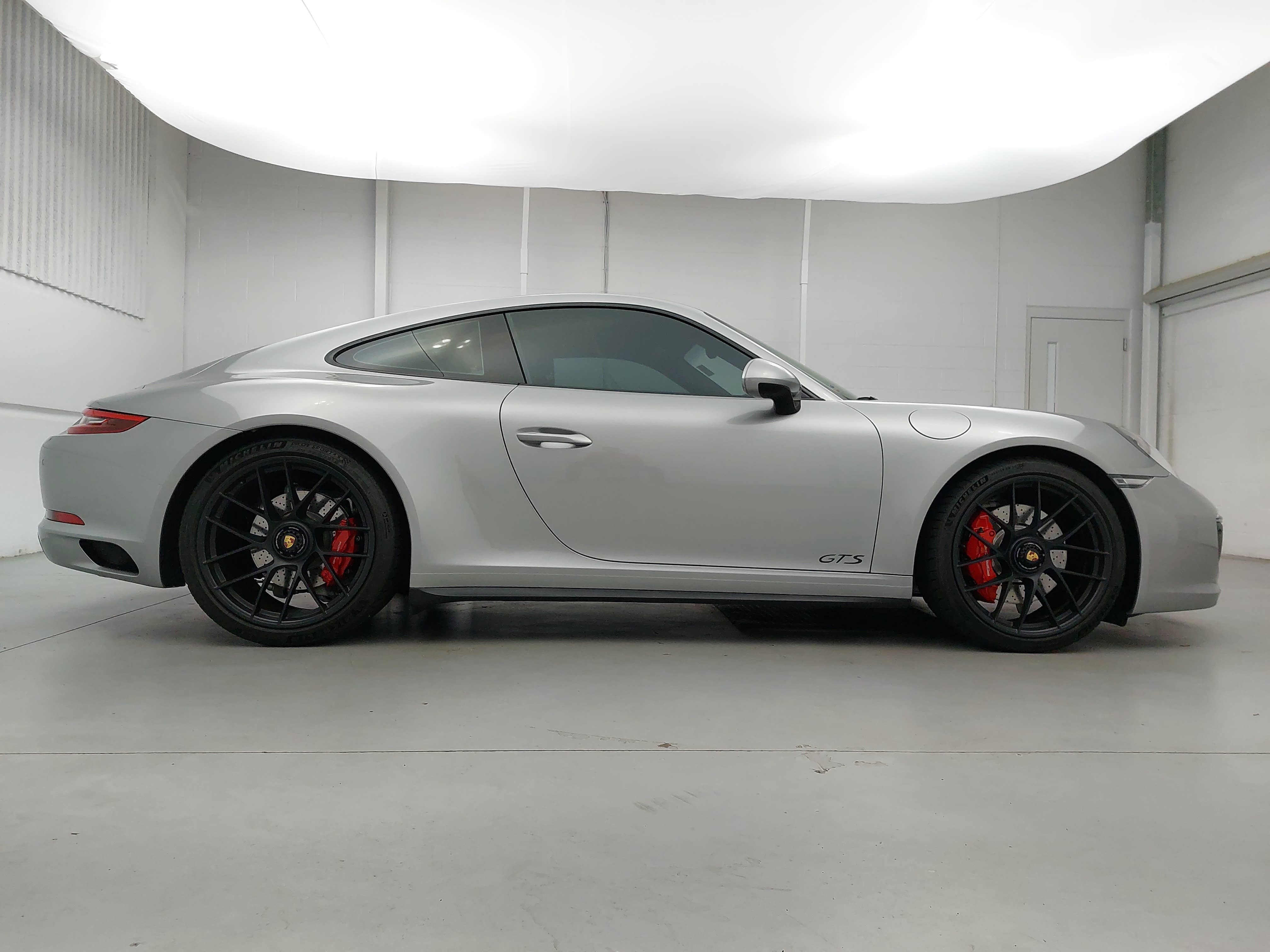 Certified 2019 Porsche 911 Carrera 4 GTS AWD/4WD image 8
