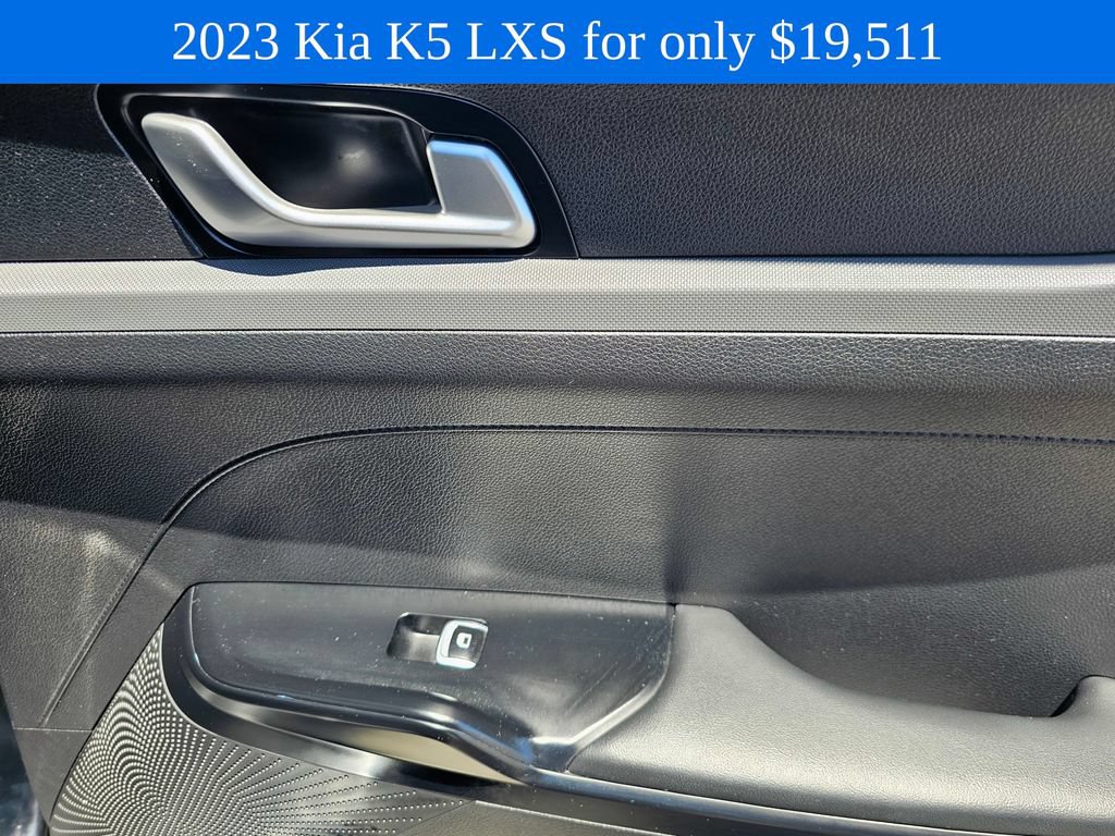 Used 2023 Kia K5 LXS FWD image 12