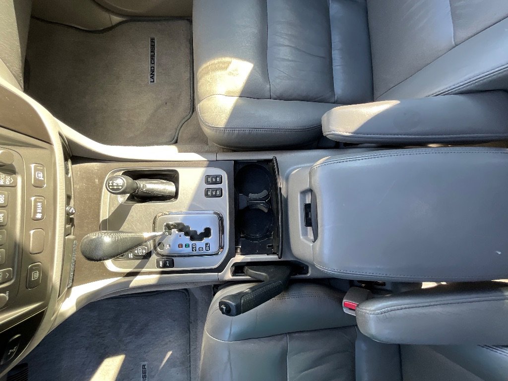 Used 2006 Toyota Land Cruiser image 20