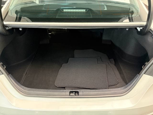 Used 2022 Toyota Camry XSE w/ Navigation Package FWD image 25