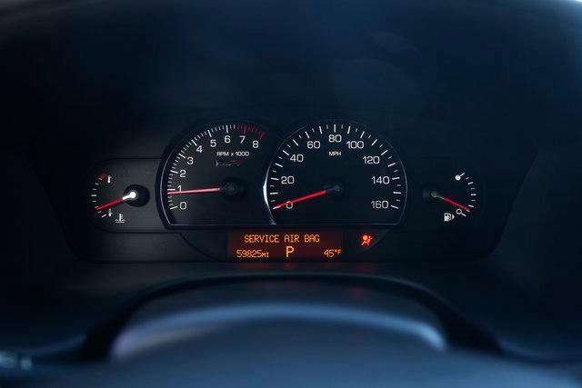 Used 2006 Cadillac STS V image 25