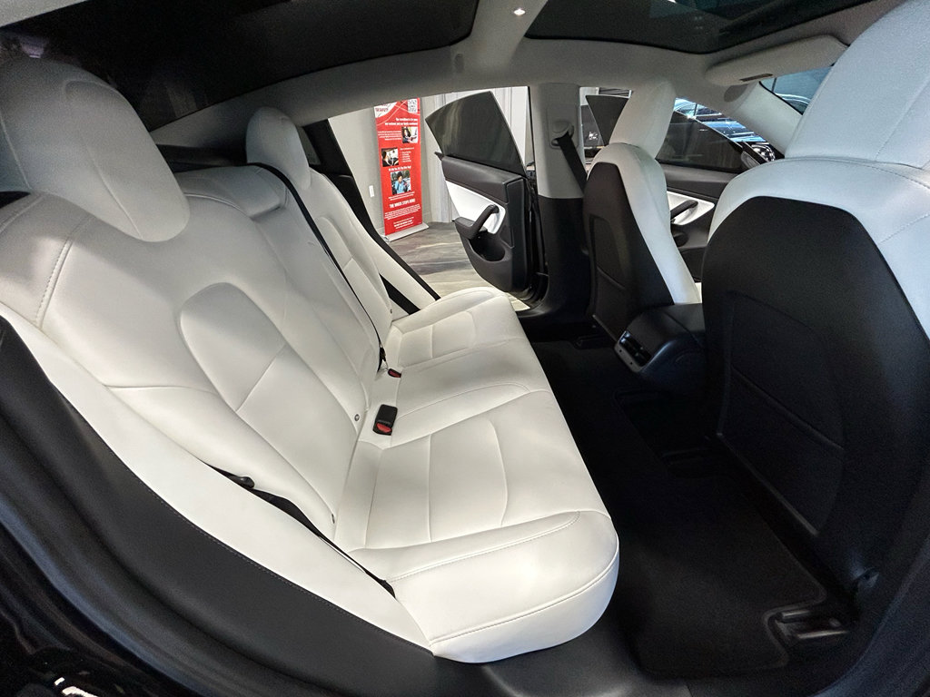 Used 2018 Tesla Model 3 Long Range AWD/4WD image 41