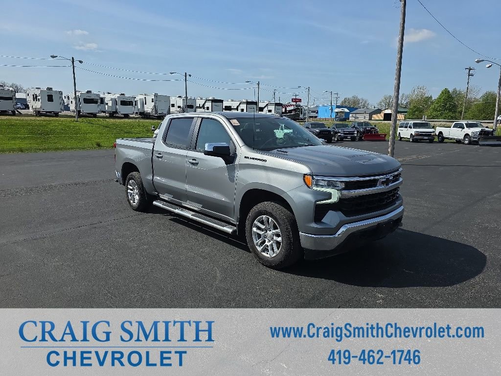 Used 2024 Chevrolet Silverado 1500 LT w/ Convenience Package II AWD/4WD image 8