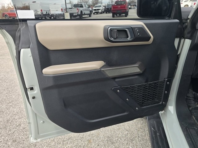 Used 2021 Ford Bronco Wildtrak image 9