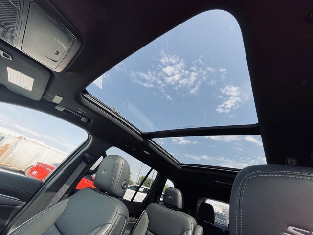 New 2025 Buick Enclave Sport Touring w/ Power Package image 19