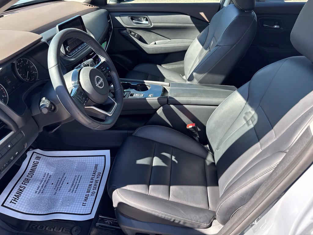 Used 2023 Nissan Rogue SL FWD image 13