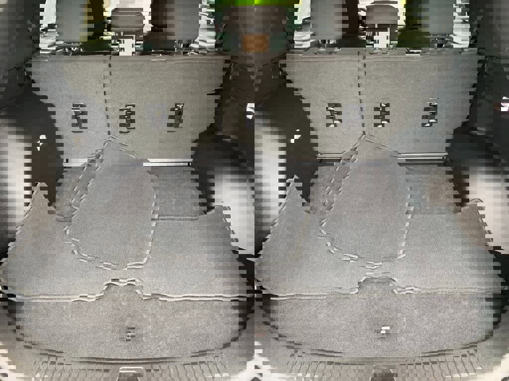 Used 2025 GMC Terrain Elevation image 7