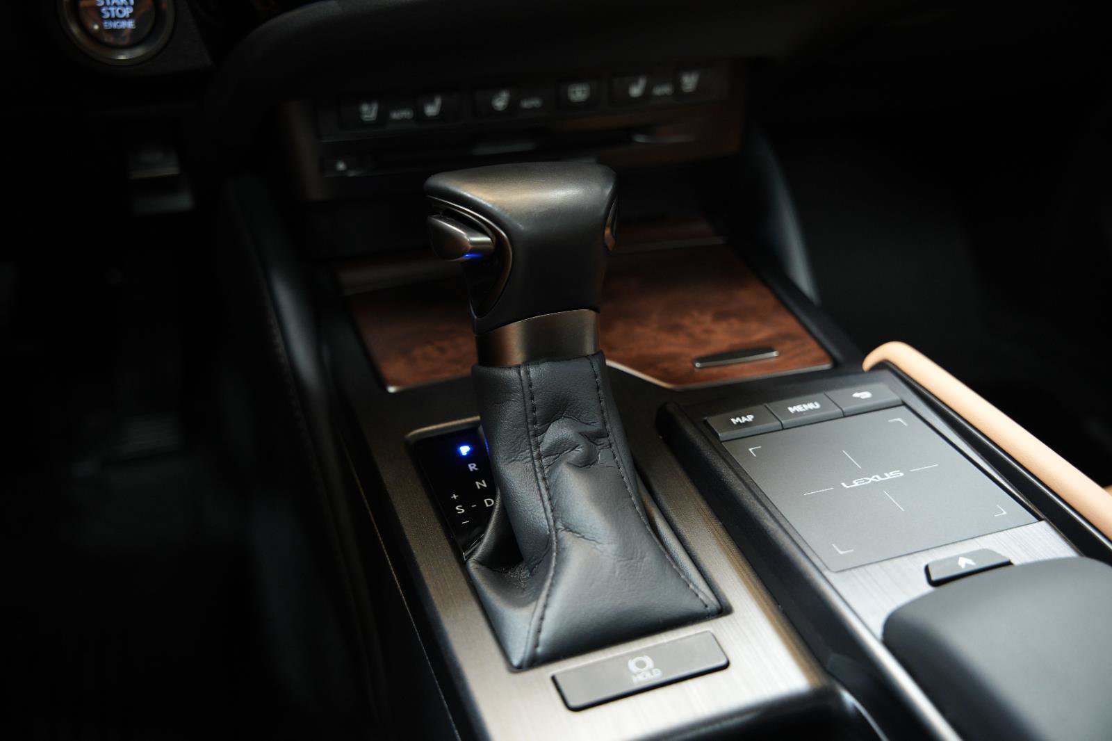 Used 2022 Lexus ES 350 Ultra Luxury w/ Accessory Package 2 FWD image 51