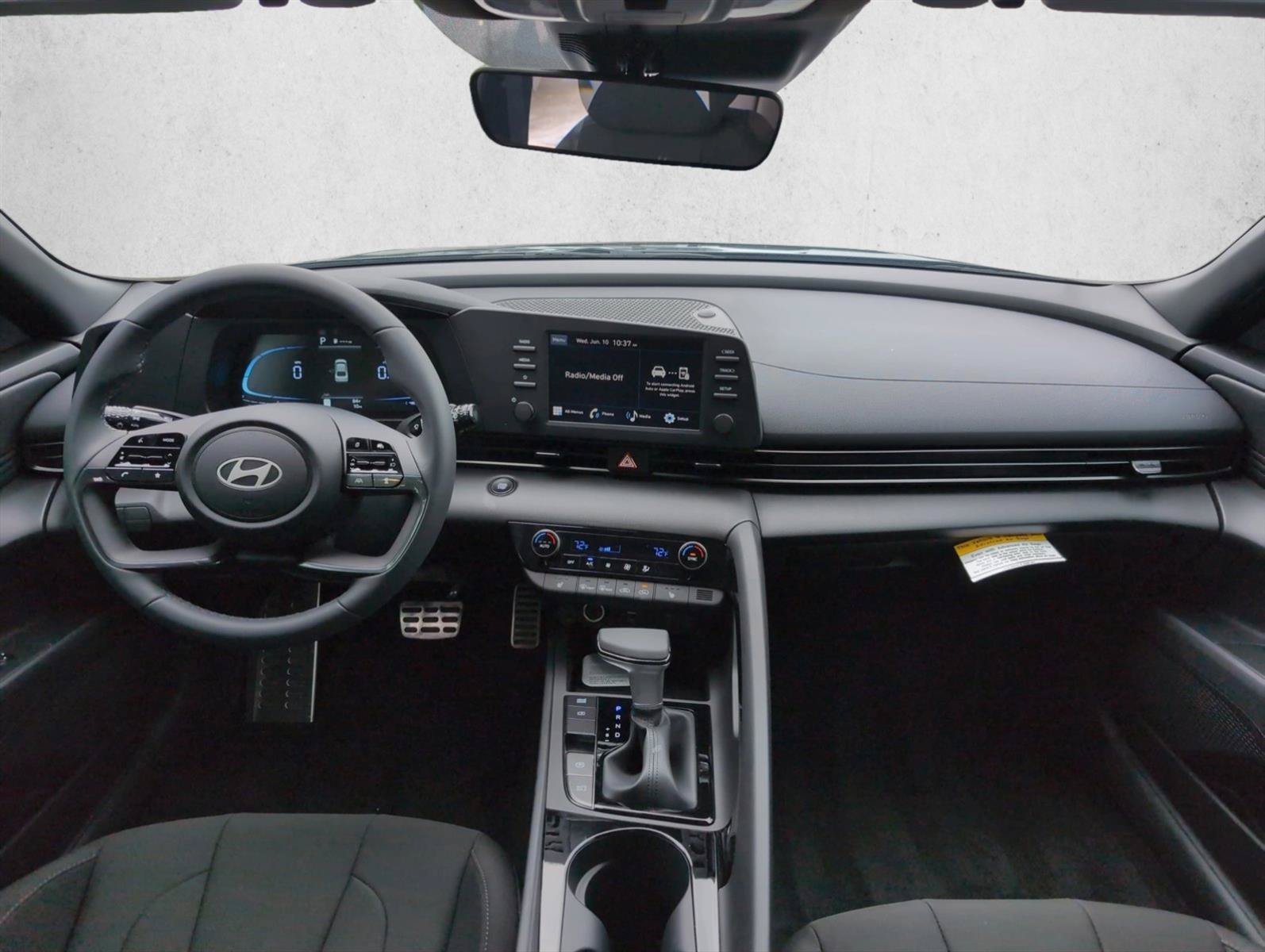 New 2026 Hyundai Elantra SEL Sport FWD image 18