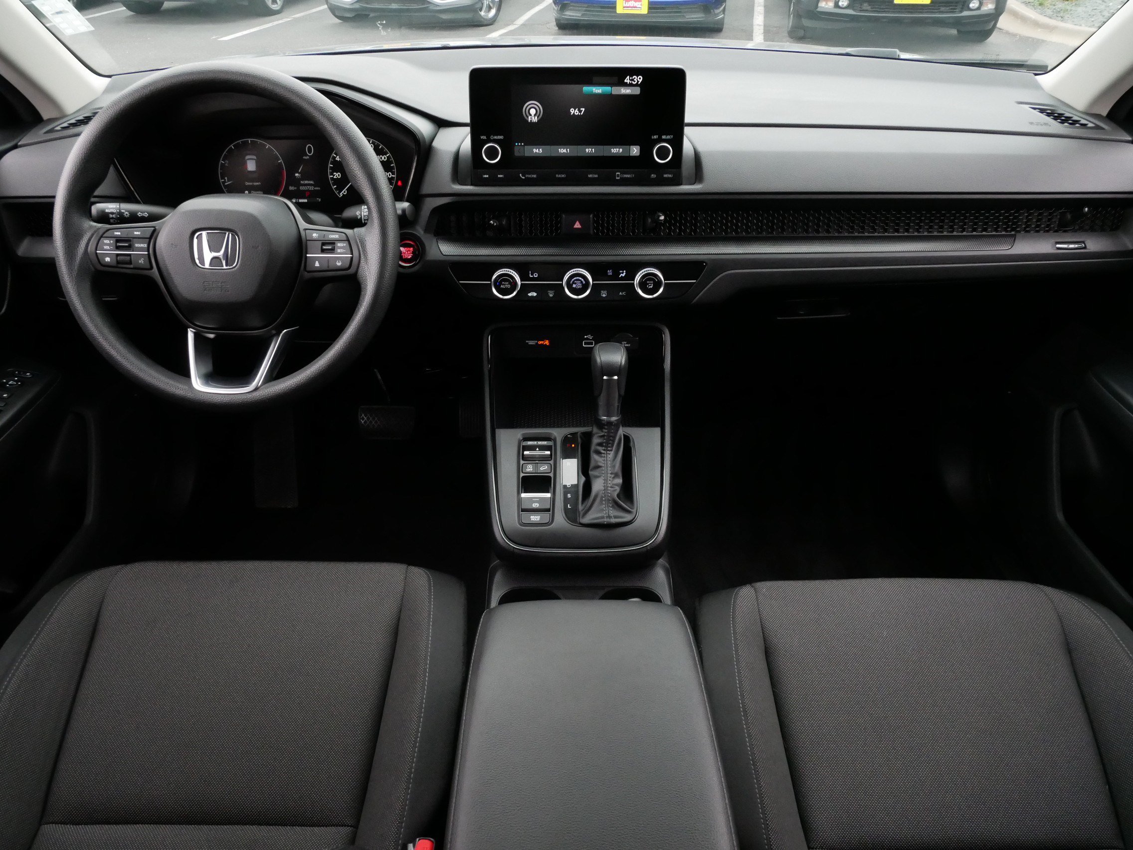 Used 2024 Honda CR-V LX image 10