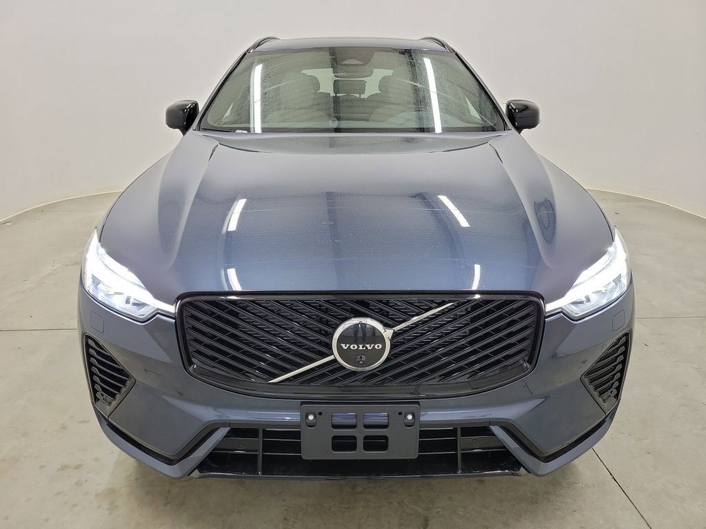New 2026 Volvo XC60 T8 Plus w/ Protection Package Premier AWD/4WD image 2