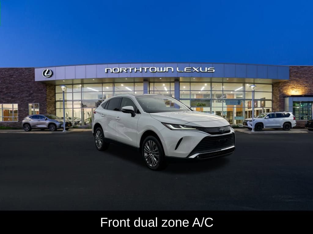 Used 2022 Toyota Venza Limited w/ Advanced Technology Package image 3