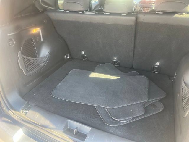 Used 2019 Jeep Renegade Sport w/ Sport Appearance Group AWD/4WD image 29