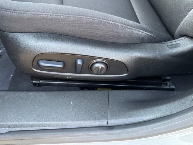 Used 2023 Chevrolet Malibu LT image 21