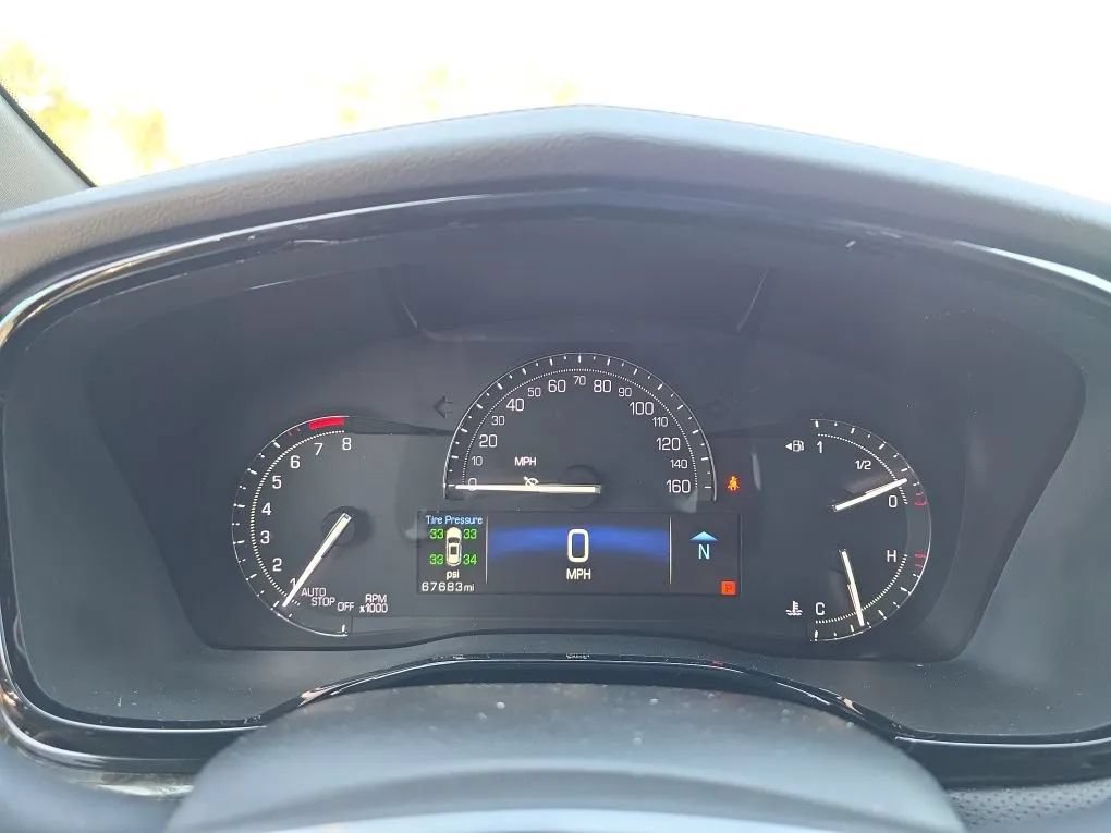 Used 2019 Cadillac XT5 AWD image 19