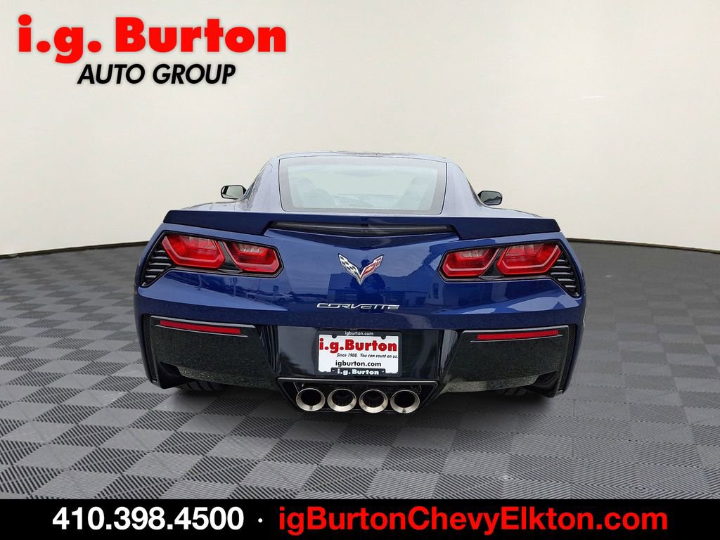 Used 2019 Chevrolet Corvette Stingray Coupe w/ 1LT image 5