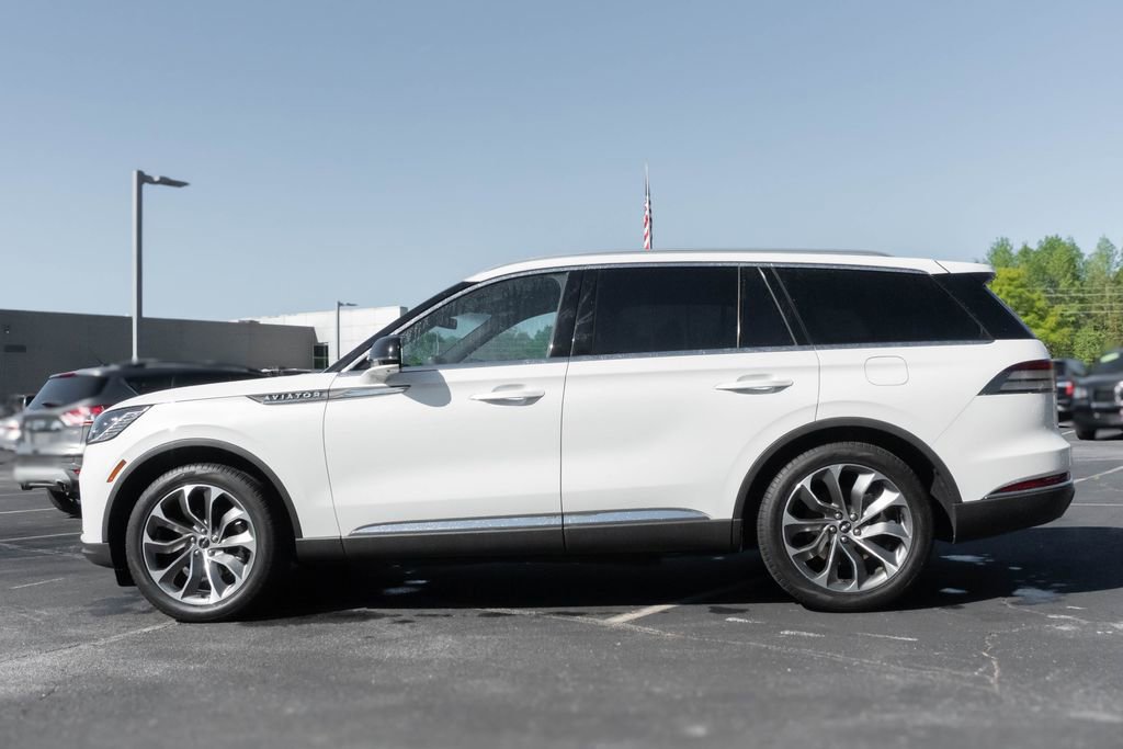 Used 2025 Lincoln Aviator Reserve w/ Illumination Package RWD image 8