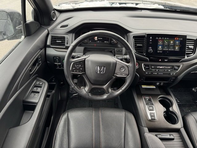 Used 2023 Honda Passport TrailSport image 5