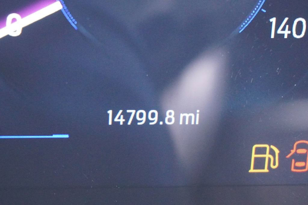 Used 2025 Ford Mustang EcoBoost image 9