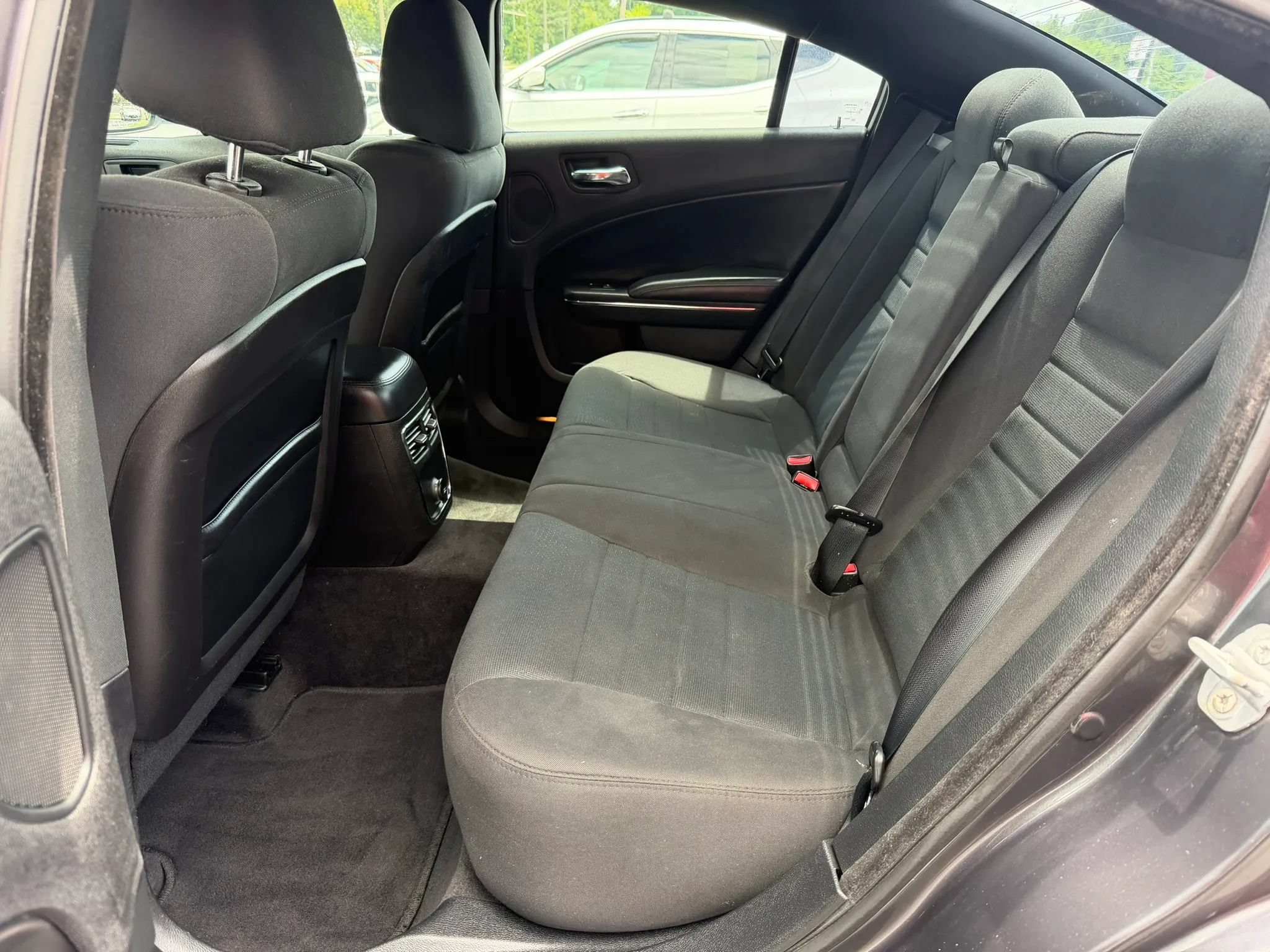Used 2014 Dodge Charger SXT w/ Blacktop Package RWD image 10