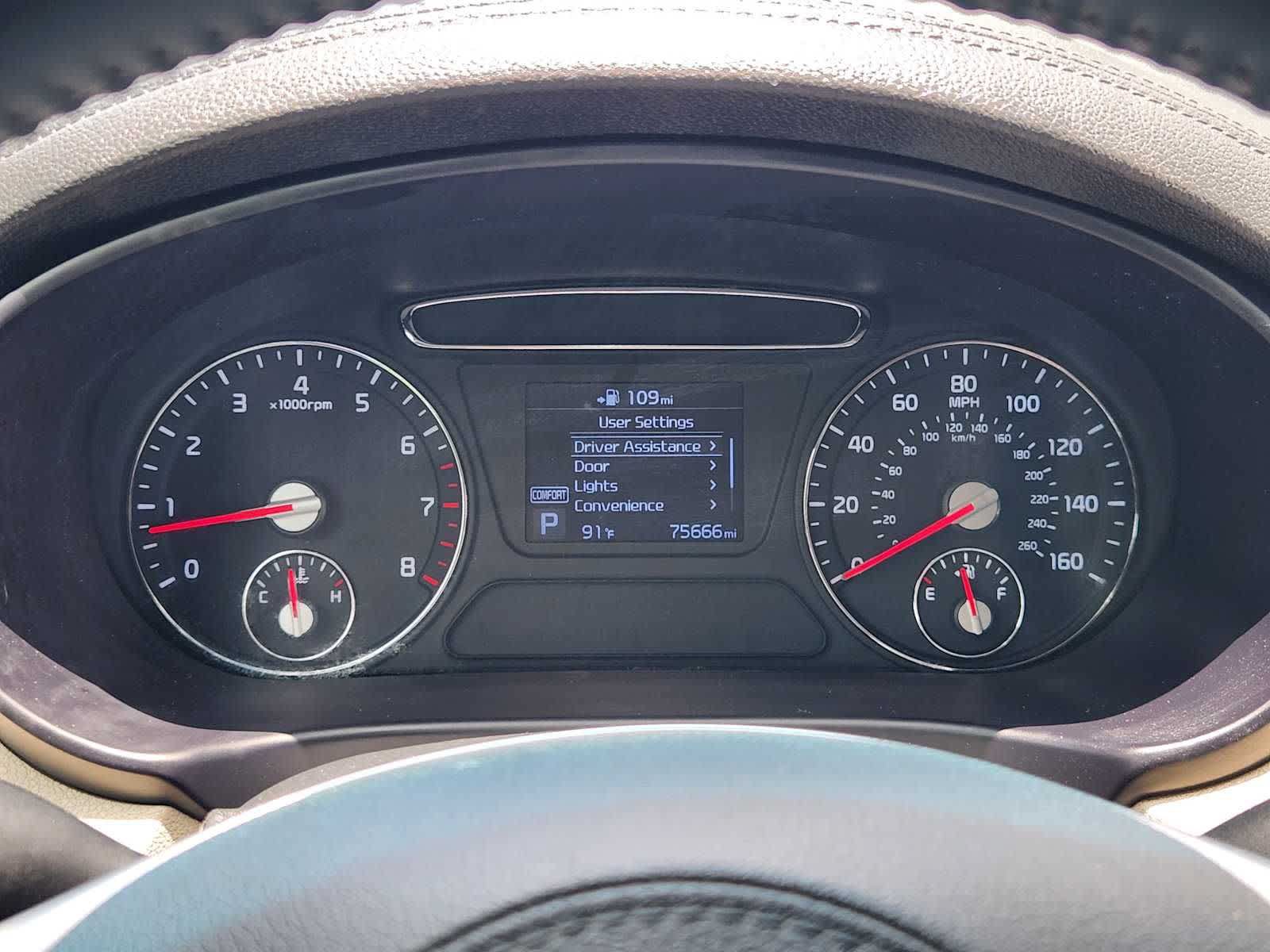 Used 2020 Kia Sorento S FWD image 15