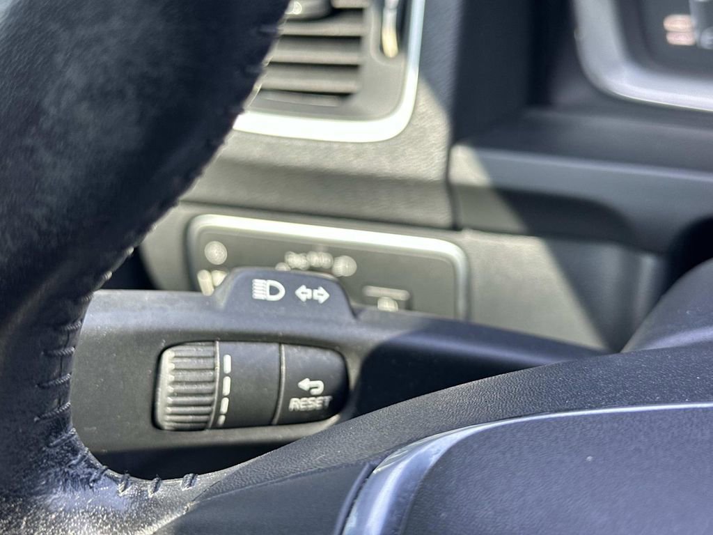 Used 2016 Volvo S60 T5 Premier FWD image 23