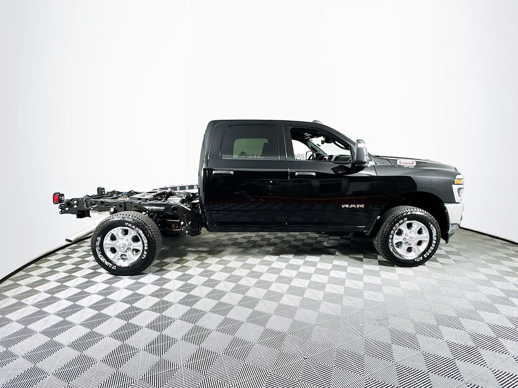 Used 2025 RAM 2500 Big Horn image 8