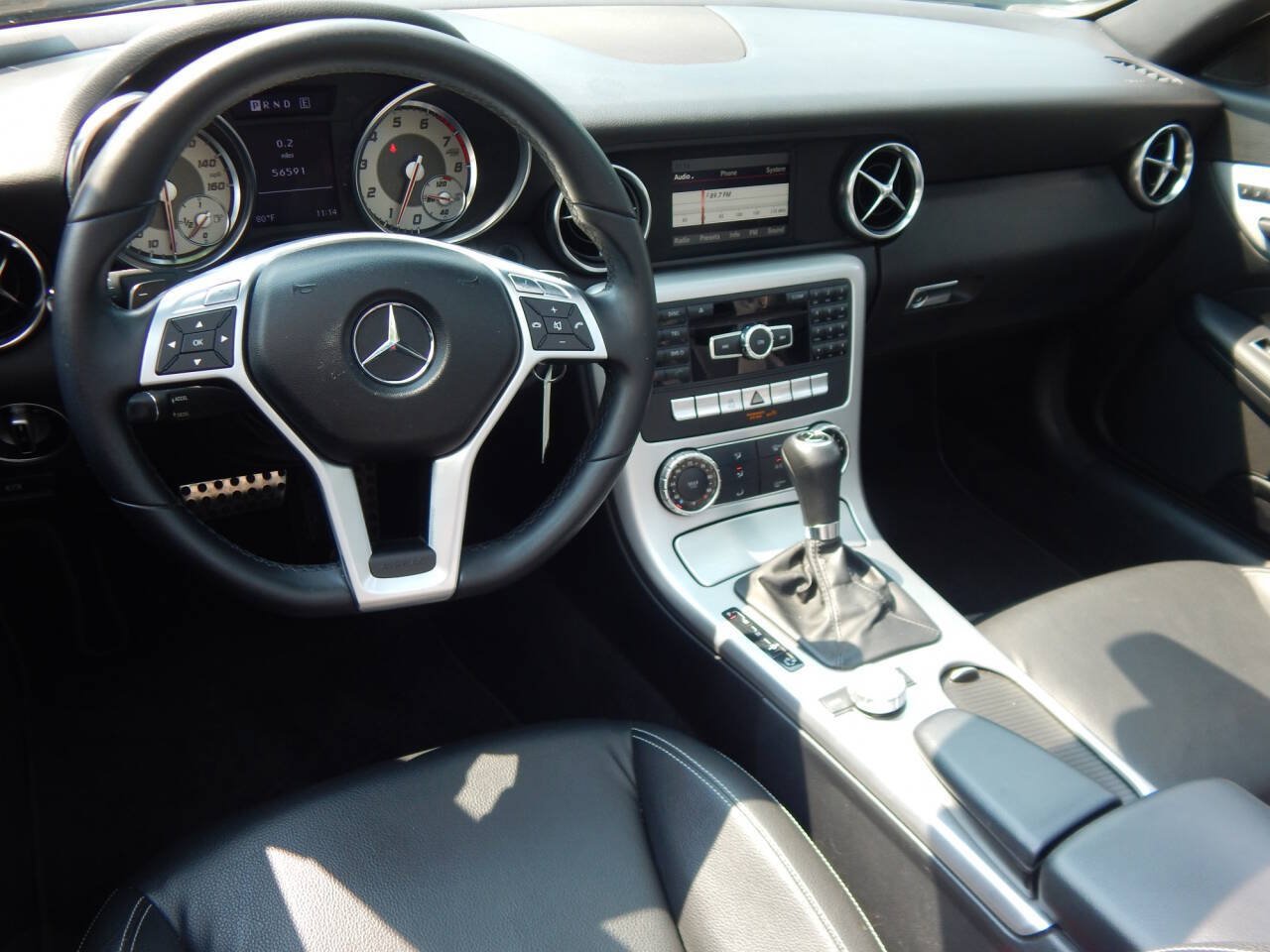 Used 2013 Mercedes-Benz SLK 250 image 12