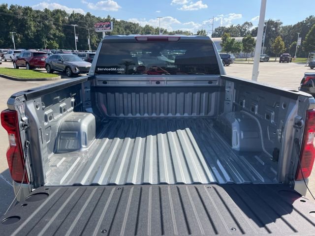 New 2026 Chevrolet Silverado 1500 Custom w/ LPO, Dark Essentials Package image 9