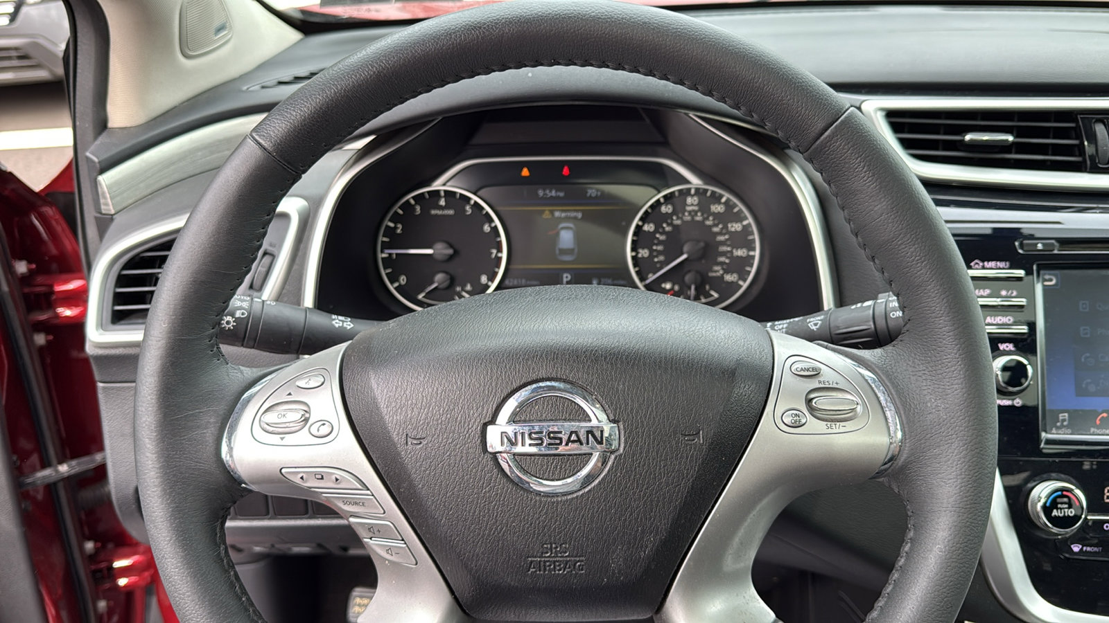Used 2015 Nissan Murano SV w/ Premium Package image 9