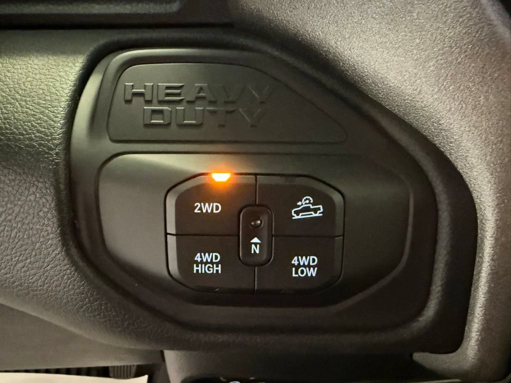 New 2026 RAM 2500 Warlock AWD/4WD image 36