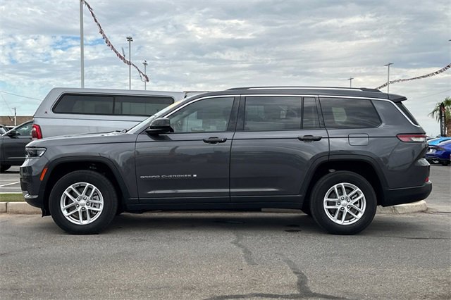 Certified 2023 Jeep Grand Cherokee L Laredo w/ Trailer Tow Group (B) image 11