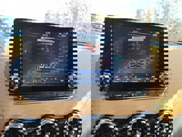 New 2025 Nissan Sentra SV w/ SV Premium Package image 25