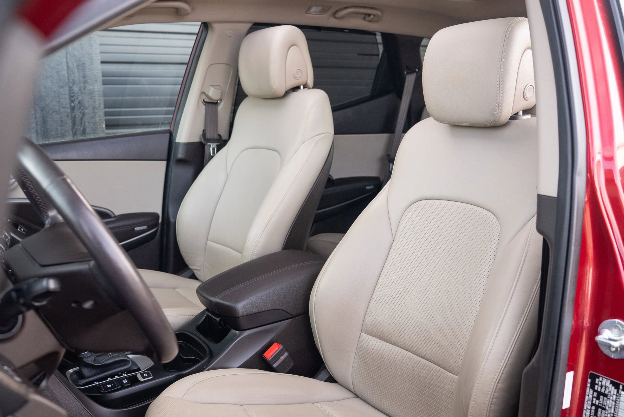 Used 2017 Hyundai Santa Fe Sport w/ 2.0T Ultimate Tech Package 05 image 18