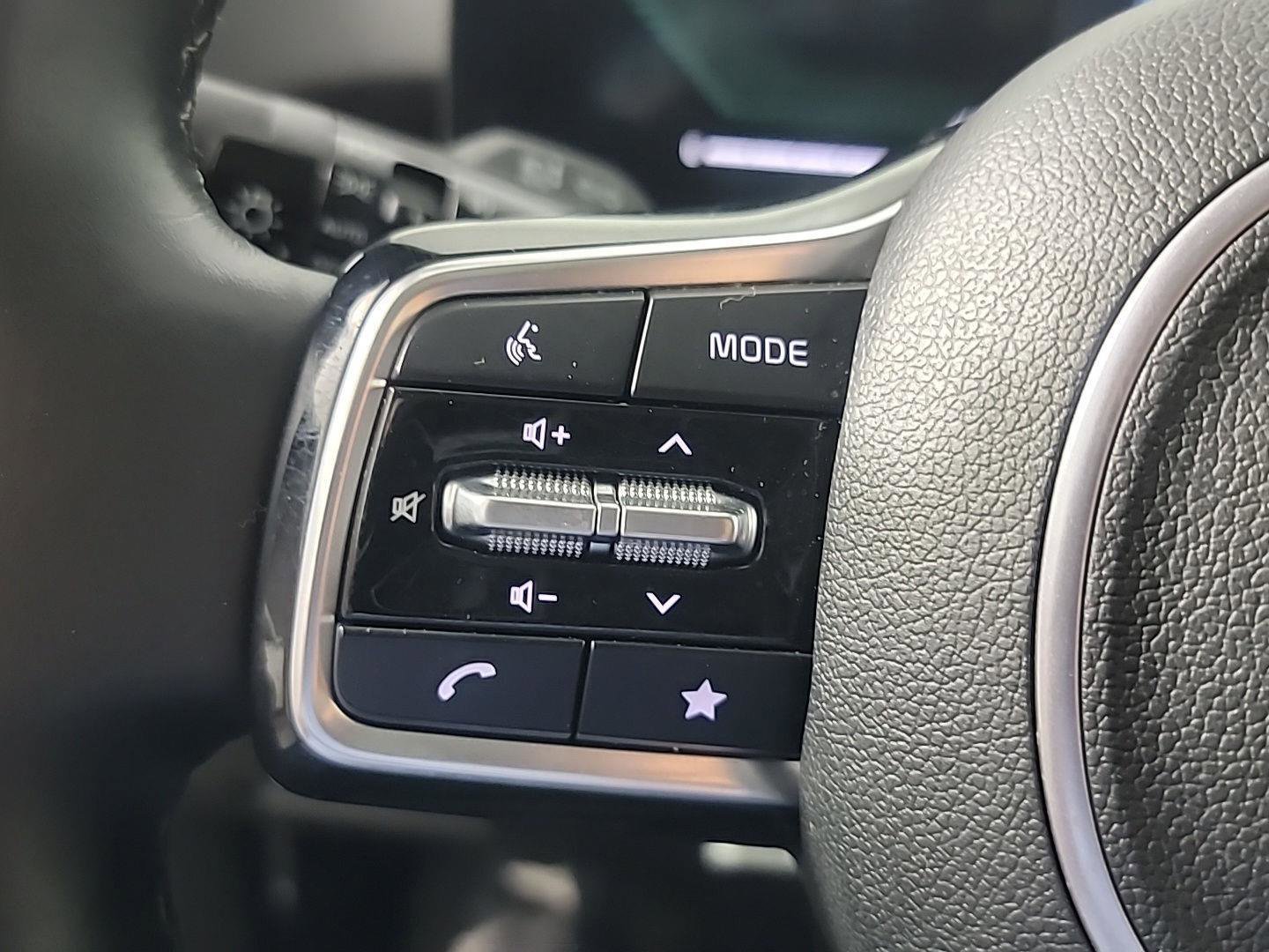 Used 2024 Kia Sorento X-Line EX image 27