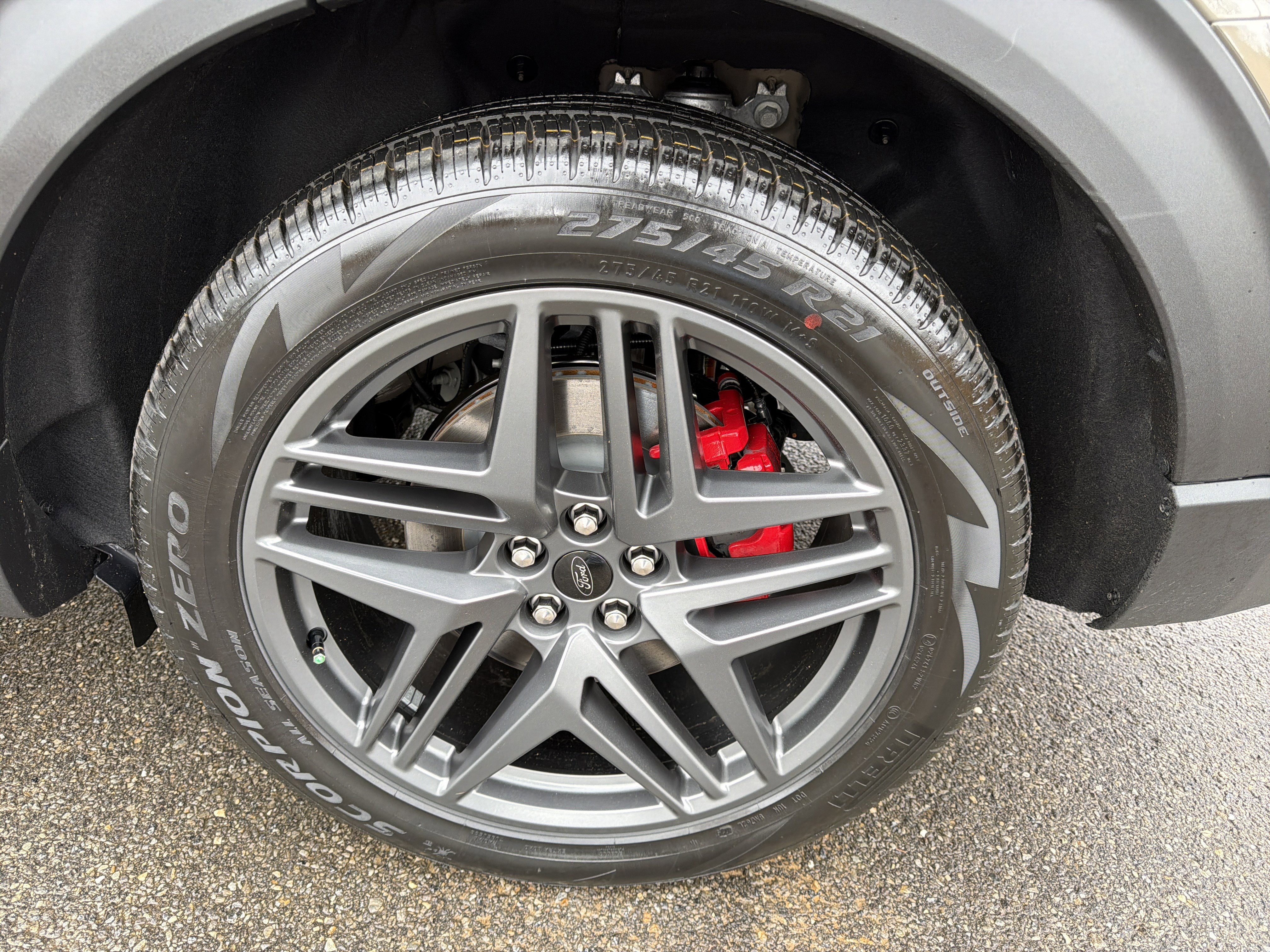 Used 2026 Ford Explorer ST w/ Sun And Sound Package image 21