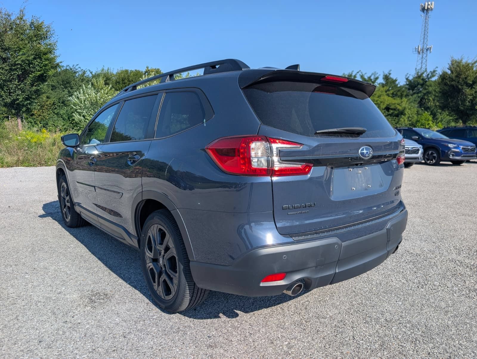 Used 2024 Subaru Ascent Onyx Edition AWD/4WD image 8