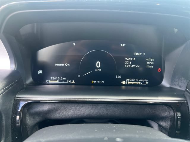 Certified 2023 Lincoln Nautilus AWD w/ Premium Package image 18