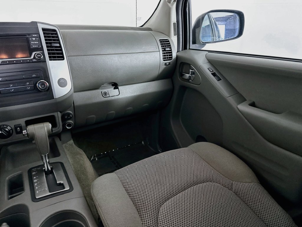 Used 2017 Nissan Frontier SV AWD/4WD image 27