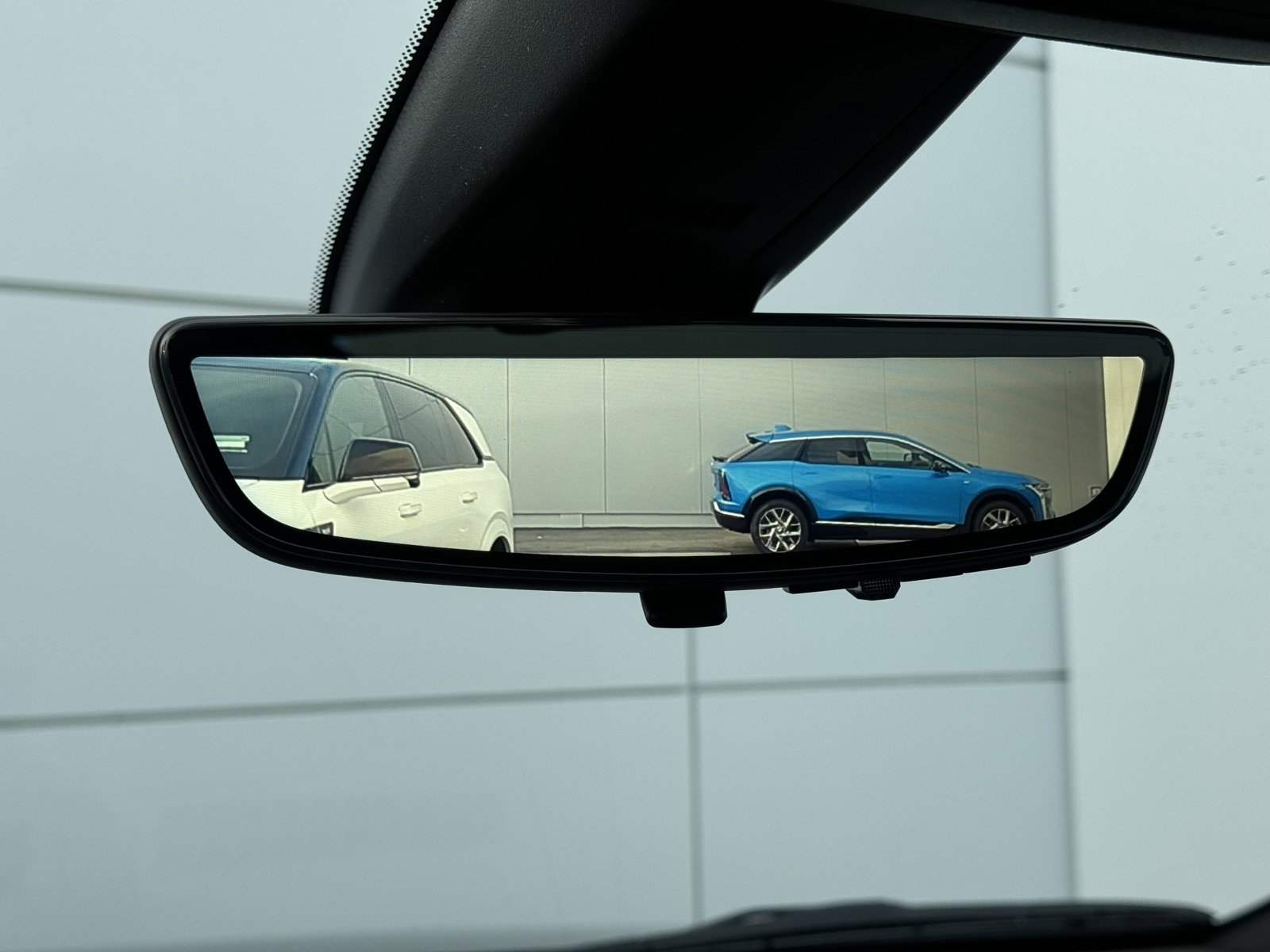 New 2025 Cadillac XT6 Premium Luxury w/ Technology Package image 33