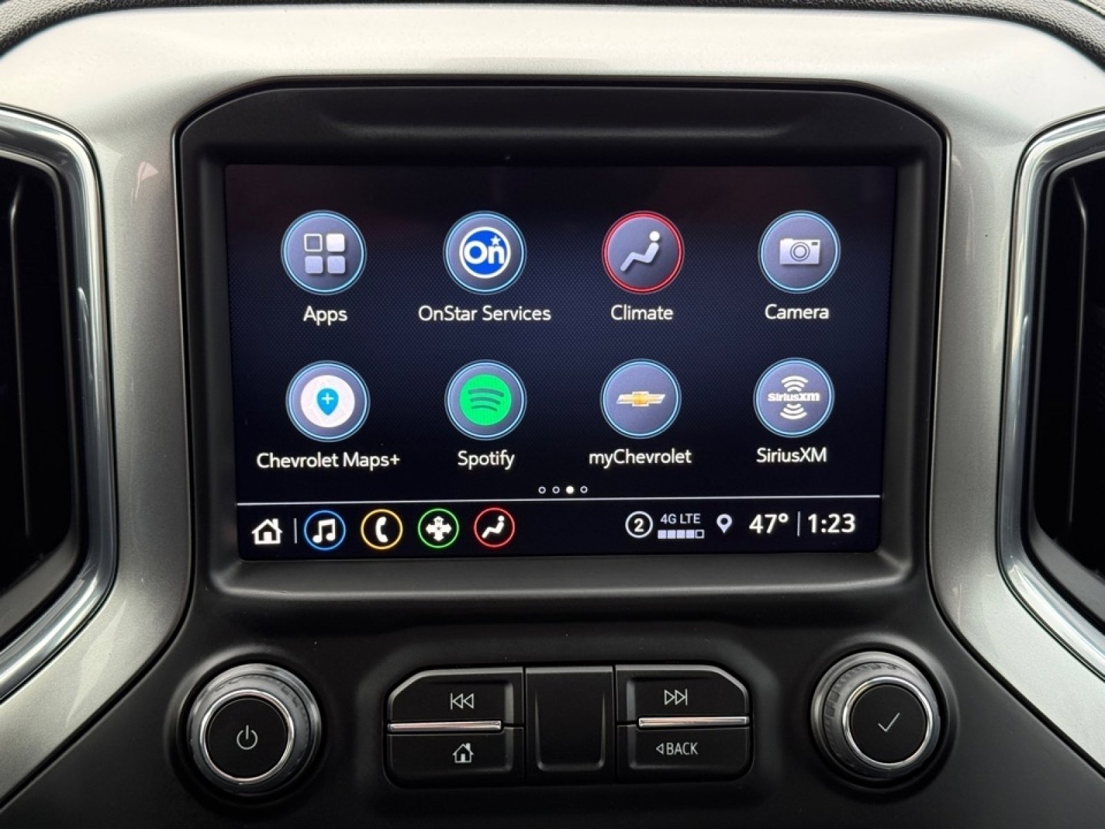 Used 2022 Chevrolet Silverado 1500 LT Trail Boss w/ LT Trail Boss Premium Package image 12