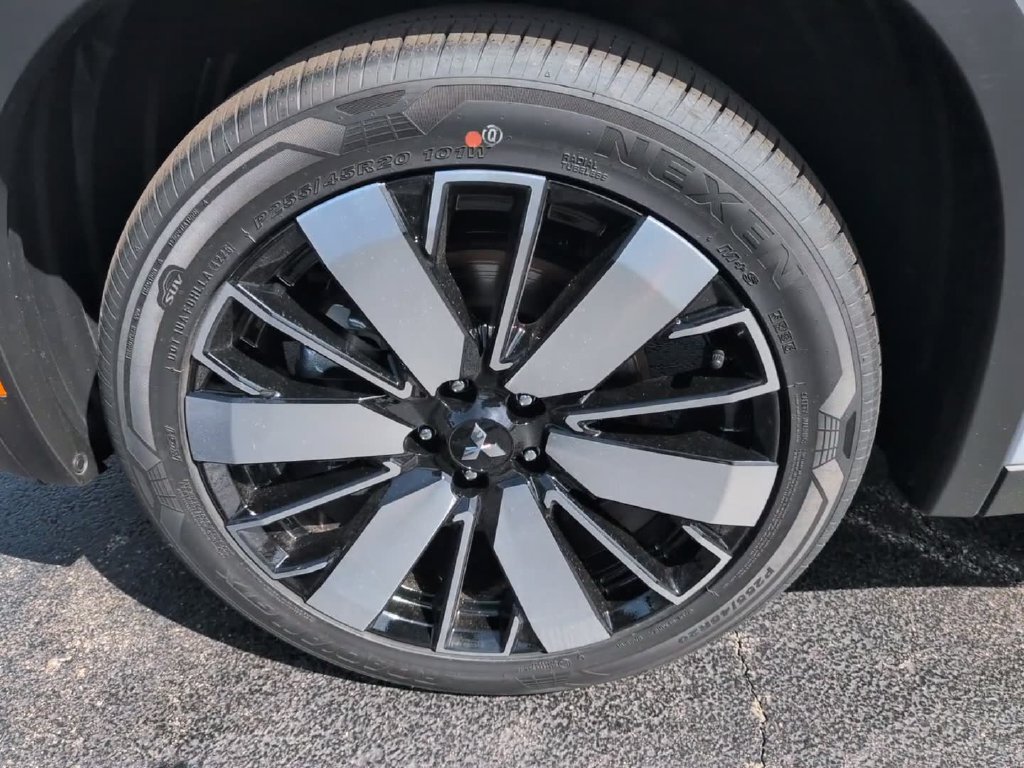 New 2026 Mitsubishi Outlander SE AWD/4WD image 14