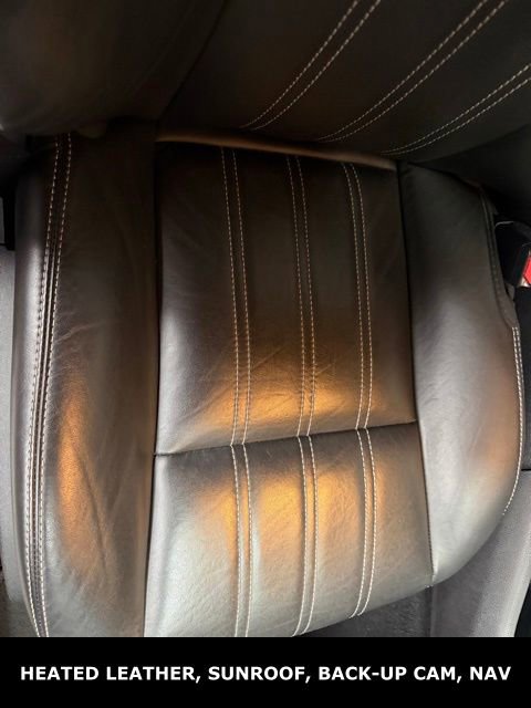 Used 2022 Chrysler 300 S image 28