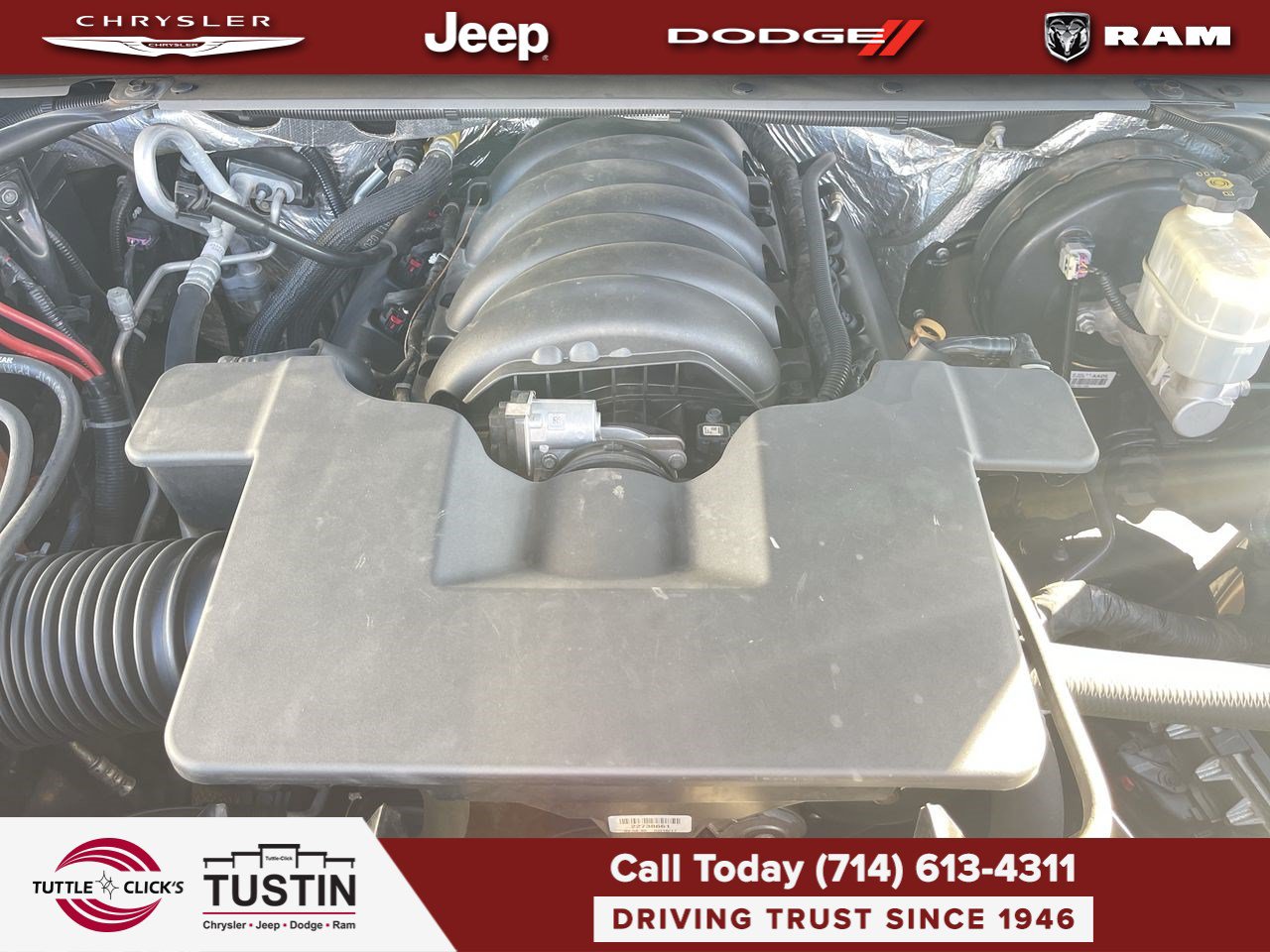 Used 2017 Chevrolet Suburban LT w/ LT Signature Package AWD/4WD image 38