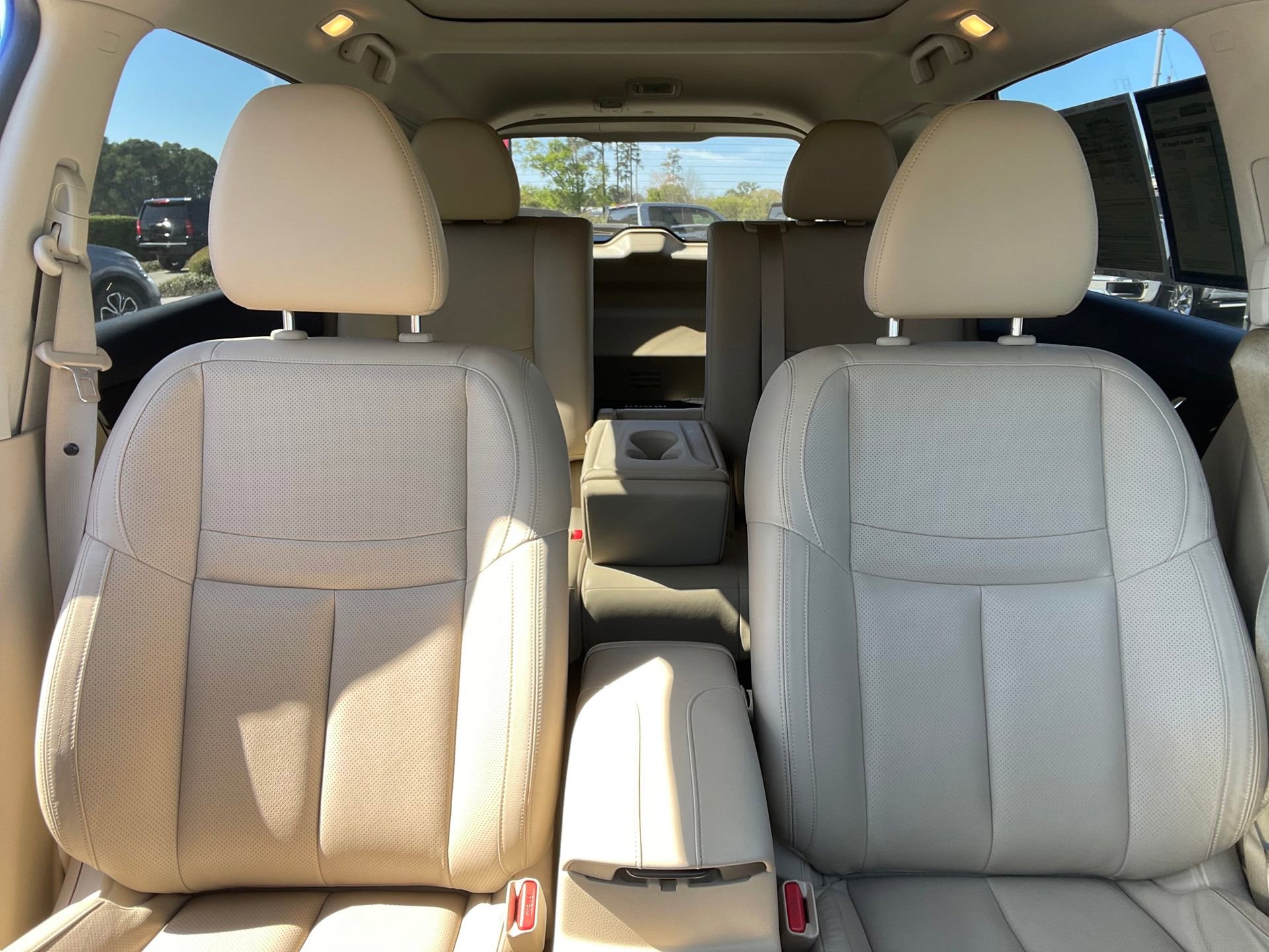 Used 2017 Nissan Rogue SL w/ SL Premium Package FWD image 30